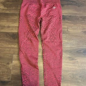 Gymshark leggings size large, super cute and comfy